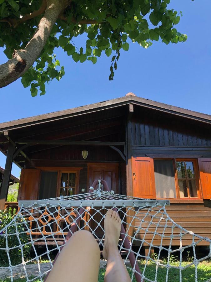 Ozge Bungalow Hotel Чирали Экстерьер фото