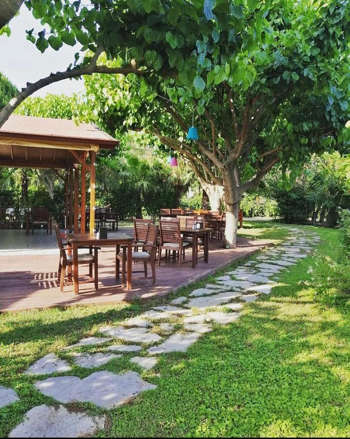 Ozge Bungalow Hotel Чирали Экстерьер фото