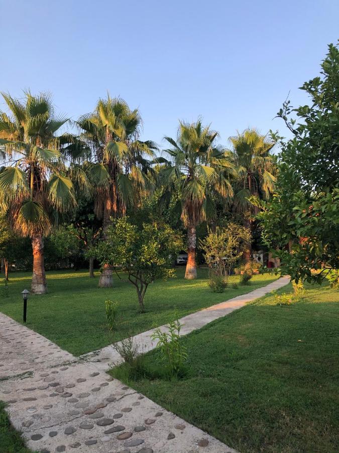 Ozge Bungalow Hotel Чирали Экстерьер фото