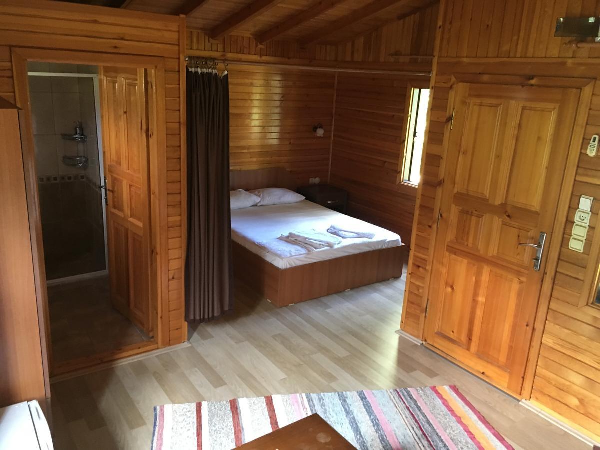 Ozge Bungalow Hotel Чирали Экстерьер фото